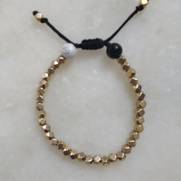 SOLD. LIKE NEW! LOKAI Premium “2.0 Beaded Balance Bracelet” in “Yellow Gold”! - Picture 3 of 4